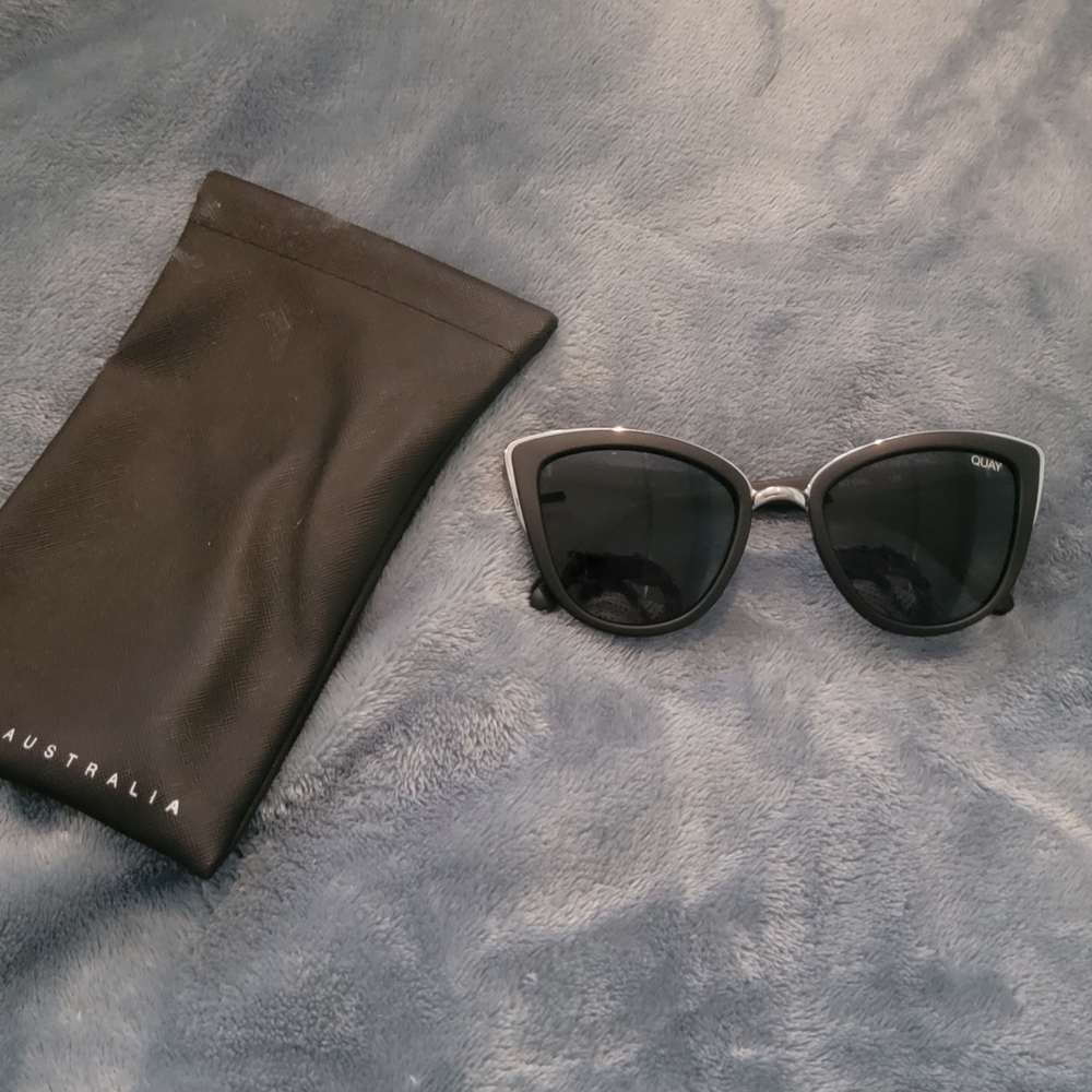 Quay Australia Black Cat-Eye Sunglasses